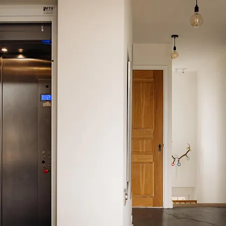 The Mannequin Flat - What'app - 0034-656-619-782 - For Reservations! Apartment